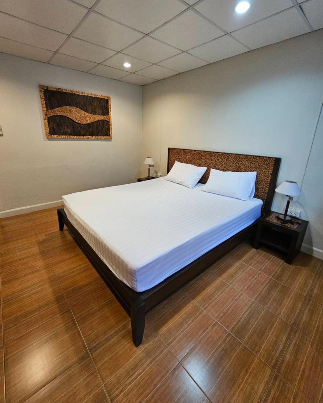 Baan Glang Soi Restaurant & Guesthouse Bangkok Room photo