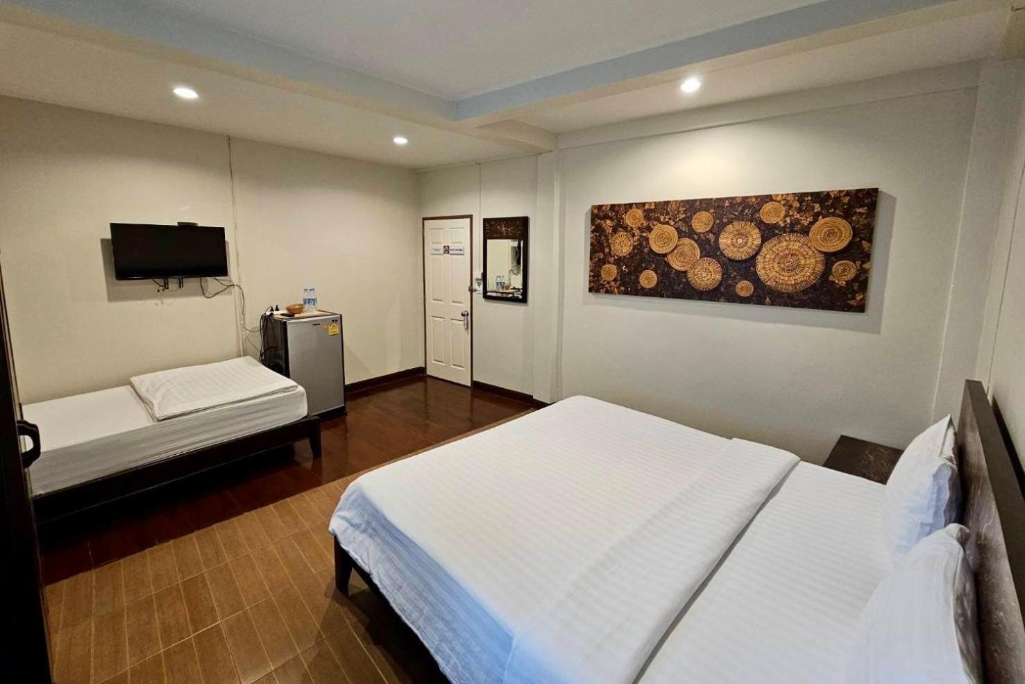 Baan Glang Soi Restaurant & Guesthouse Bangkok Room photo